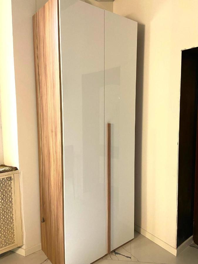 Apartment In Villa Milano Luaran gambar